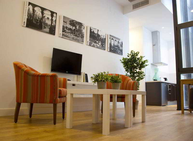 Life Apartments Alberto Lista Sevilla Bagian luar foto