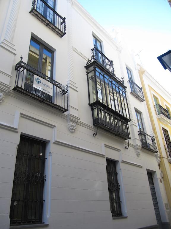 Life Apartments Alberto Lista Sevilla Bagian luar foto