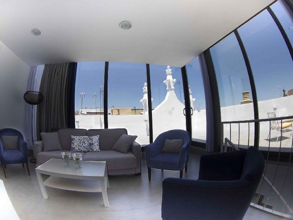 Life Apartments Alberto Lista Sevilla Bagian luar foto